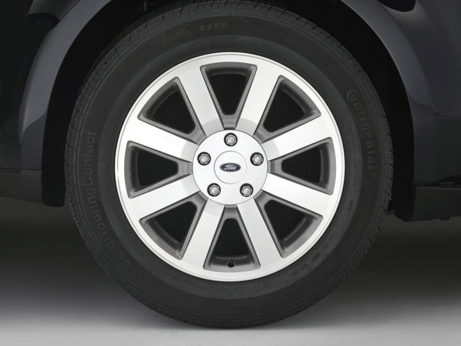  Ford Taurus 2008 года  (фото 17 из 57)